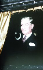 Mustafa Kemal Atatürk   Tablosu